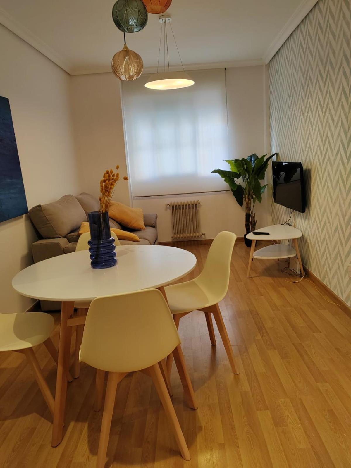 Apartment Urbanlux Hospital Ii